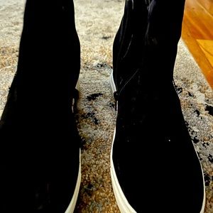 Zip up Madden shoes